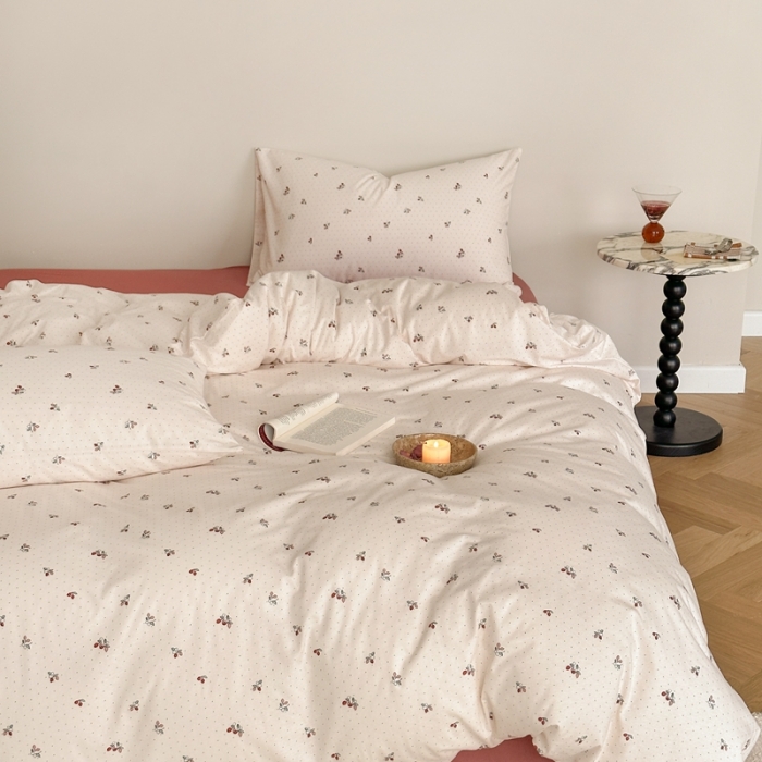 91家纺网 家纺一手货源 找家纺 爱丽丝 2023新款全活性印花全棉a类母婴级针织棉四件套 草莓花花