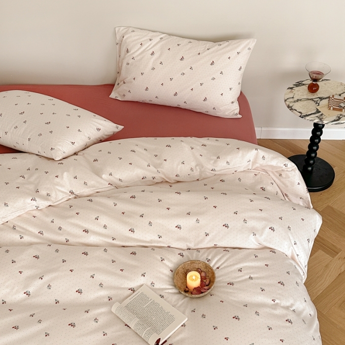 91家纺网 家纺一手货源 找家纺 爱丽丝 2023新款全活性印花全棉a类母婴级针织棉四件套 草莓花花