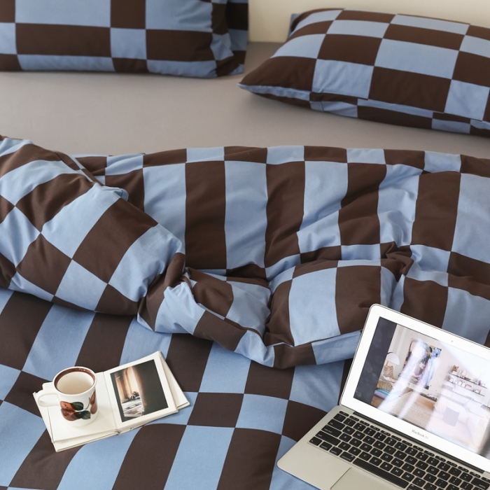 91家纺网 家纺一手货源 找家纺 爱丽丝 2023新款全活性印花全棉a类母婴级针织棉四件套 曼哈顿蓝