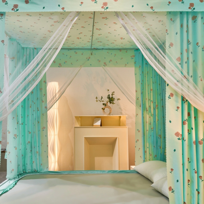 91家纺网 家纺一手货源 找家纺 千逸虹 2024新款印花遮光坐床回底蚊帐 玫瑰花园