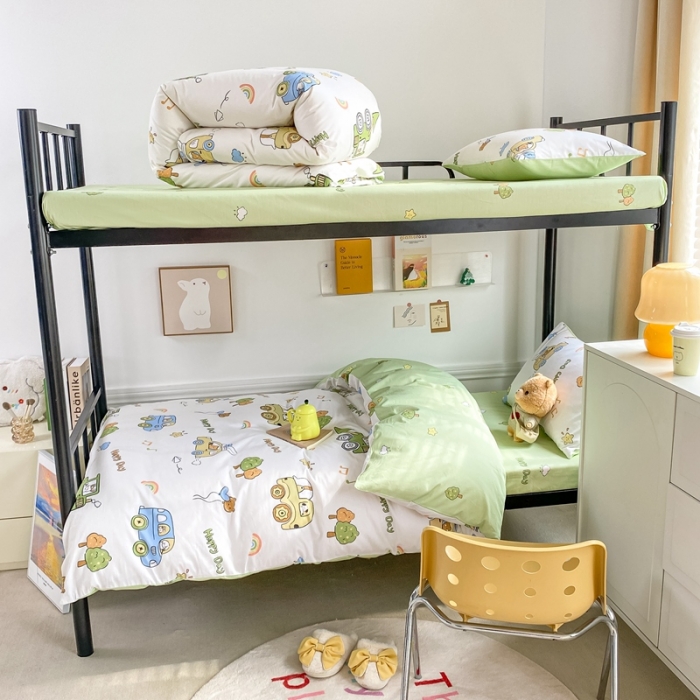 91家纺网 家纺一手货源 找家纺 吉象 2025新款全棉印花学生宿舍三件套 工程车