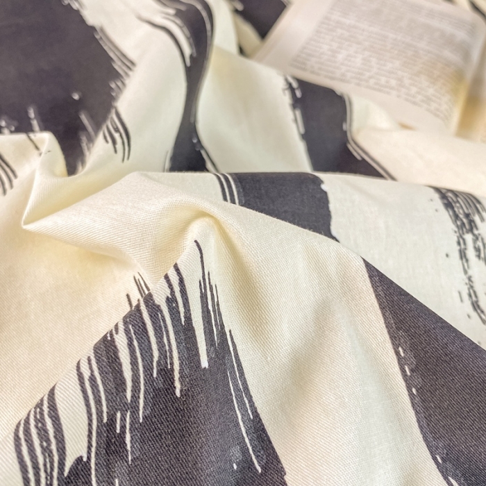 91家纺网 家纺一手货源 找家纺 吉象 2025新款全棉印花学生宿舍三件套 文艺黑