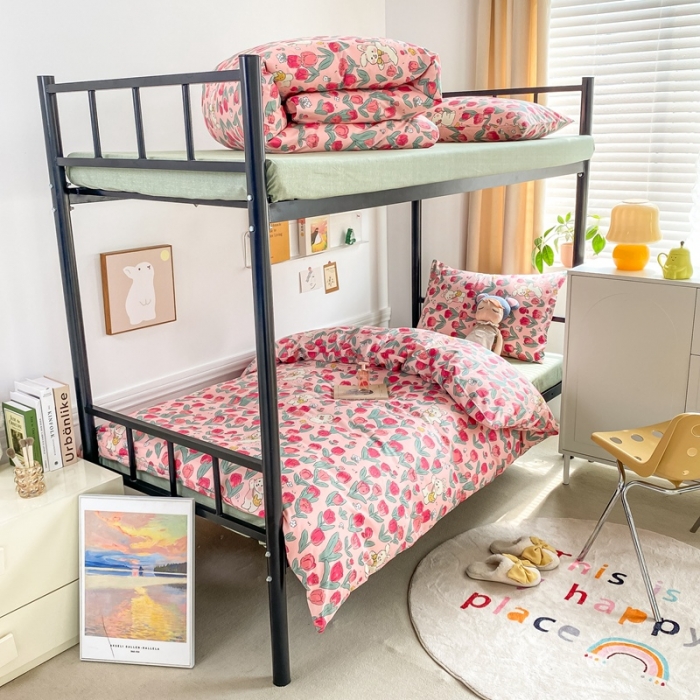 91家纺网 家纺一手货源 找家纺 吉象 2025新款全棉印花学生宿舍三件套 遇见爱