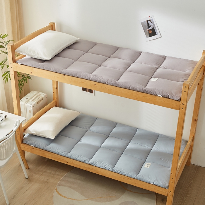 91家纺网 家纺一手货源 找家纺 暖阳 2025新款A类新疆棉花学生宿舍床垫 静谧蓝