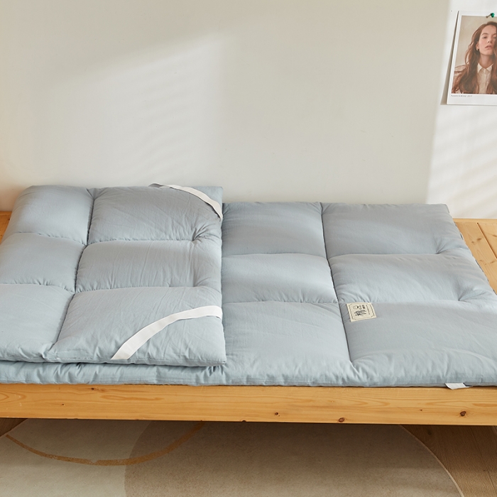 91家纺网 家纺一手货源 找家纺 暖阳 2025新款A类新疆棉花学生宿舍床垫 静谧蓝