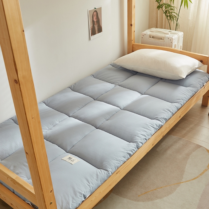 91家纺网 家纺一手货源 找家纺 暖阳 2025新款A类新疆棉花学生宿舍床垫 静谧蓝