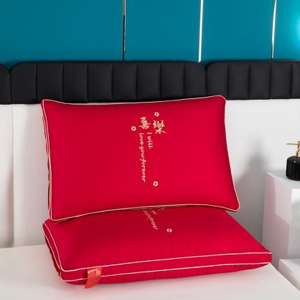 91家纺网 家纺一手货源 找家纺 九州枕芯 2023新款婚庆全棉羽丝绒枕 喜乐婚庆枕