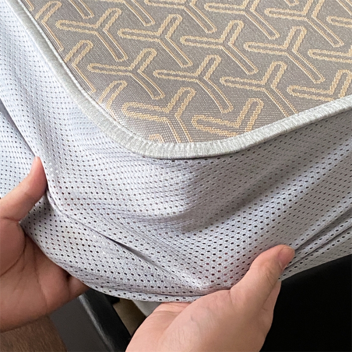 91家纺网 家纺一手货源 找家纺 三味舒屋 2025新款抗菌防螨凉感提花冰丝养生席床笠款 伊索