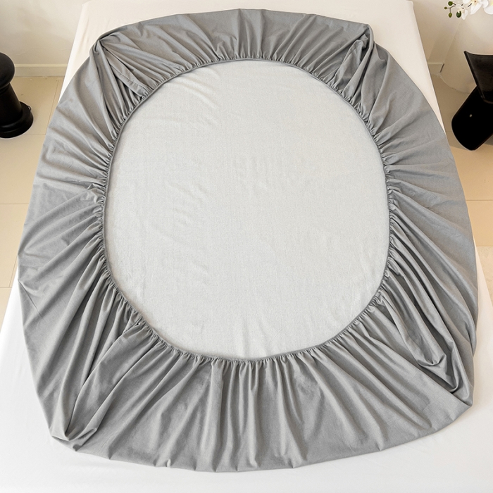 91家纺网 家纺一手货源 找家纺 品乐家纺 2023新款全棉磨毛英文字母绣床笠+枕套 艾丽灰