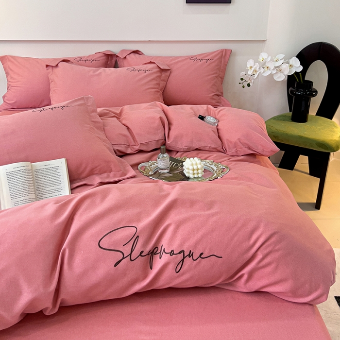 91家纺网 家纺一手货源 找家纺 品乐家纺 2023新款全棉磨毛英文字母绣系列四件套 艾丽沙