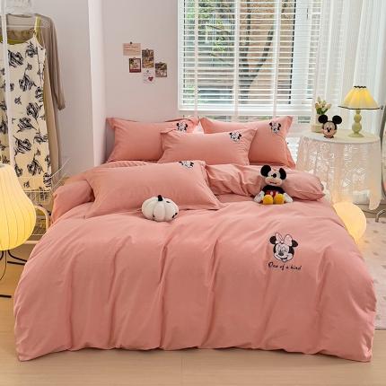 91家纺网 家纺一手货源 找家纺 品乐家纺 2023新款迪士尼全棉磨毛刺绣系列四件套 米妮桃粉