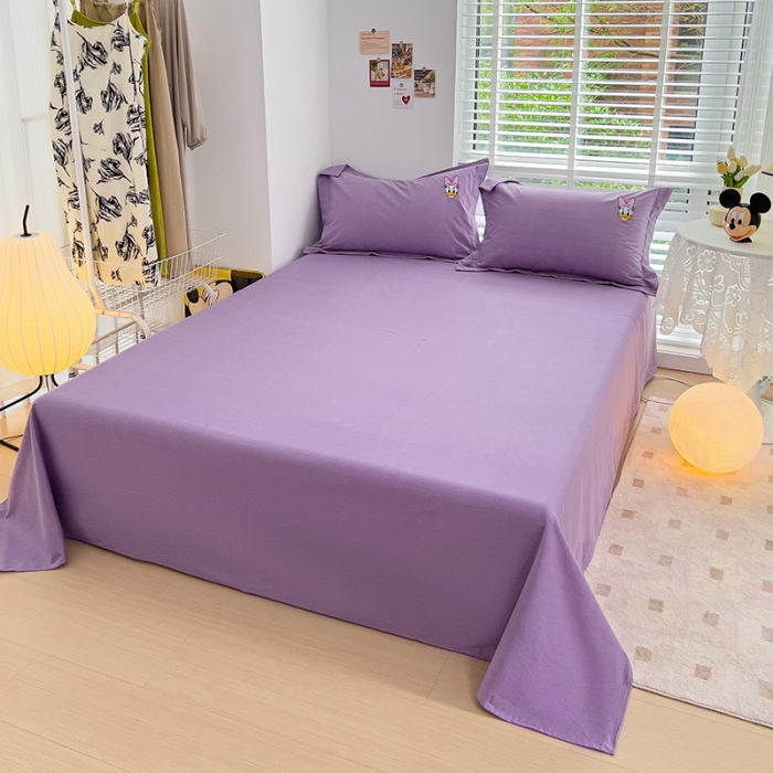 91家纺网 家纺一手货源 找家纺 品乐家纺 2023新款迪士尼全棉磨毛刺绣系列四件套 黛西紫