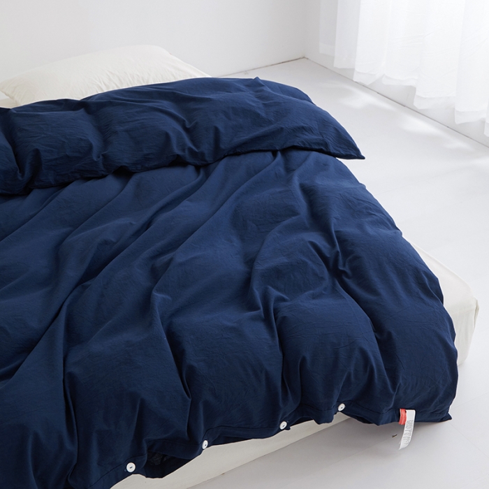 91家纺网 家纺一手货源 找家纺 安莱生活 2023新款水洗棉全棉色织高支高密纽扣款工艺单品被套 藏青