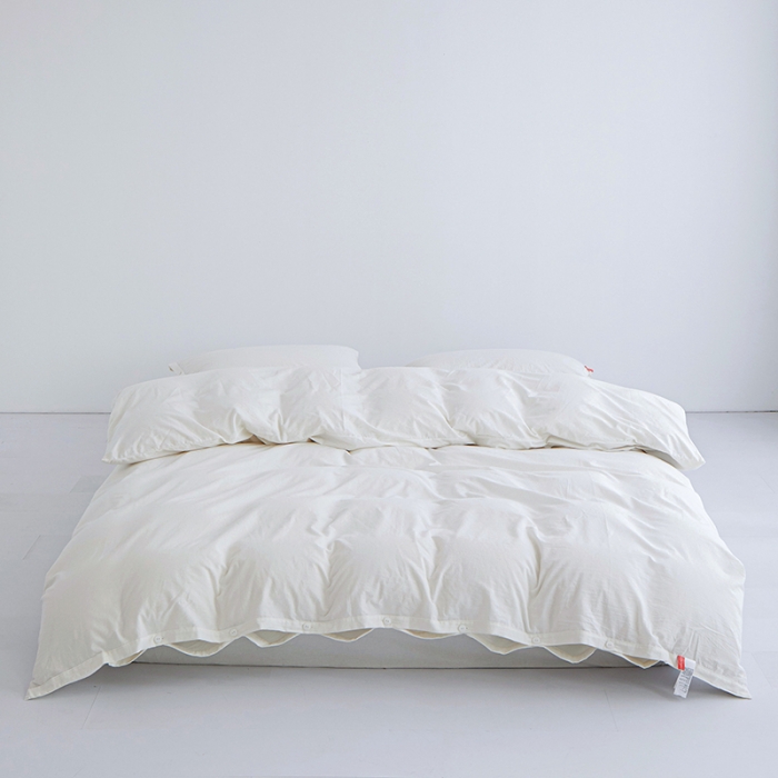 91家纺网 家纺一手货源 找家纺 安莱生活 2023新款水洗棉全棉色织高支高密纽扣款工艺单品被套 纯白