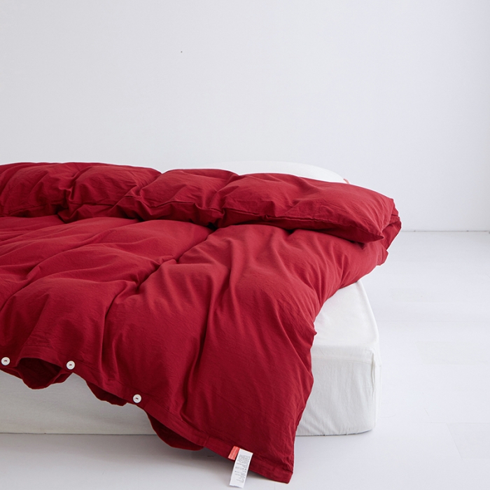 91家纺网 家纺一手货源 找家纺 安莱生活 2023新款水洗棉全棉色织高支高密纽扣款工艺单品被套 大红