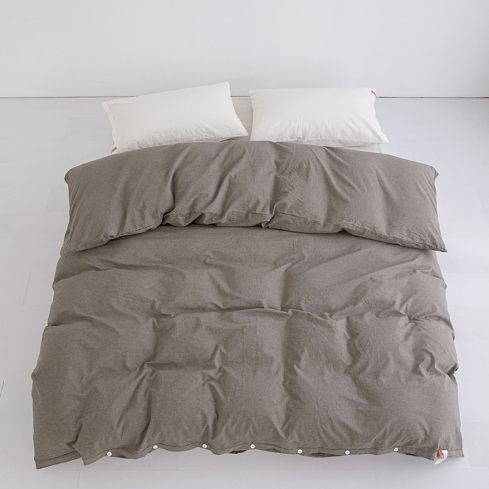 91家纺网 家纺一手货源 找家纺 安莱生活 2023新款水洗棉全棉色织高支高密纽扣款工艺单品被套 浅咖