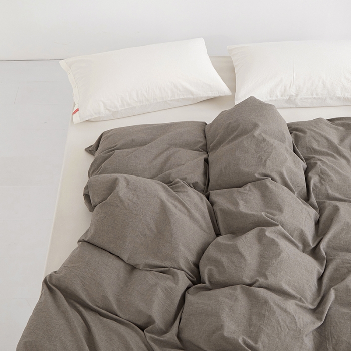 91家纺网 家纺一手货源 找家纺 安莱生活 2023新款水洗棉全棉色织高支高密纽扣款工艺单品被套 浅咖