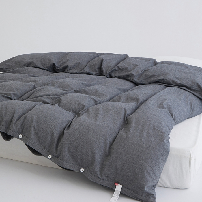 91家纺网 家纺一手货源 找家纺 安莱生活 2023新款水洗棉全棉色织高支高密纽扣款工艺单品被套 深灰