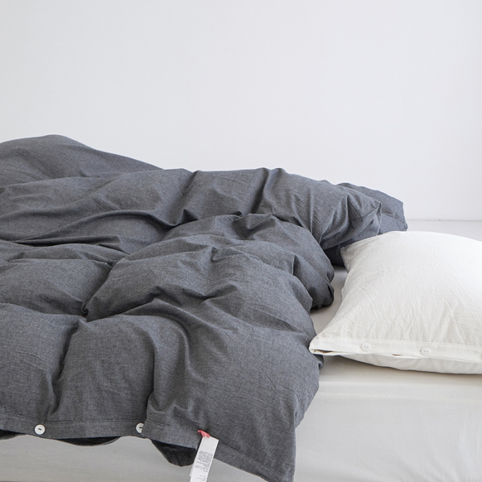 91家纺网 家纺一手货源 找家纺 安莱生活 2023新款水洗棉全棉色织高支高密纽扣款工艺单品被套 深灰