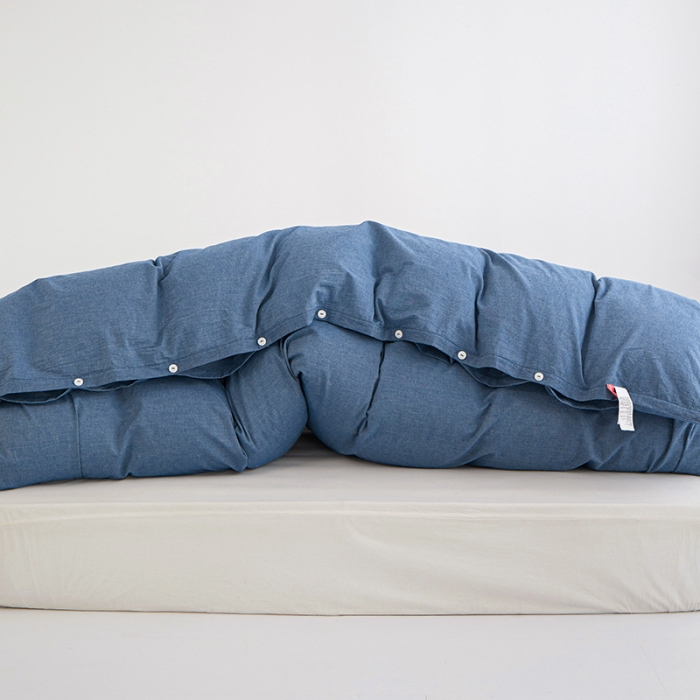 91家纺网 家纺一手货源 找家纺 安莱生活 2023新款水洗棉全棉色织高支高密纽扣款工艺单品被套 深蓝