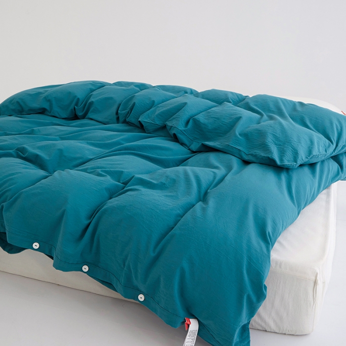 91家纺网 家纺一手货源 找家纺 安莱生活 2023新款水洗棉全棉色织高支高密纽扣款工艺单品被套 筠雾