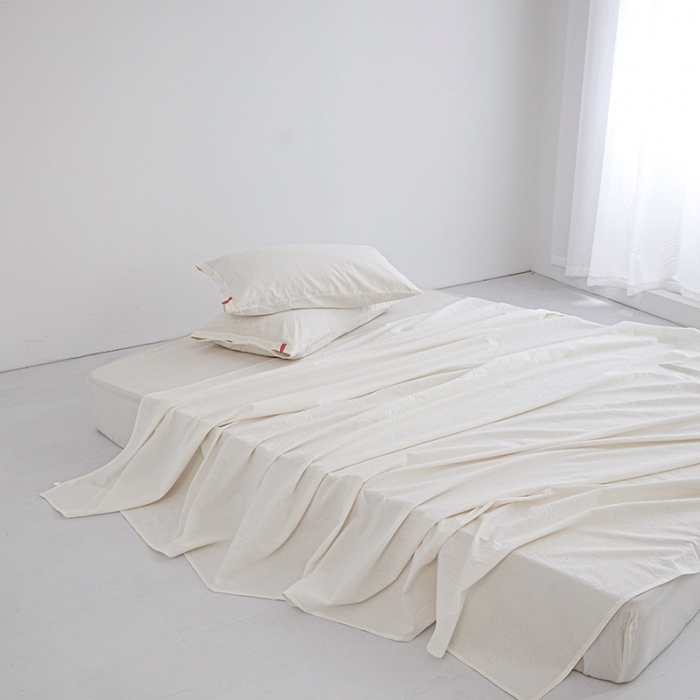 91家纺网 家纺一手货源 找家纺 安莱生活 2023新款水洗棉全棉色织高支高密纽扣款工艺单品床单 纯白