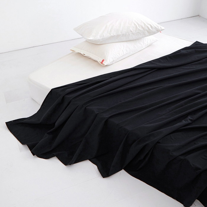 91家纺网 家纺一手货源 找家纺 安莱生活 2023新款水洗棉全棉色织高支高密纽扣款工艺单品床单 炭黑