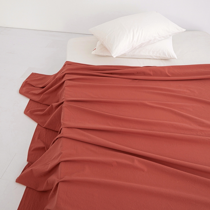 91家纺网 家纺一手货源 找家纺 安莱生活 2023新款水洗棉全棉色织高支高密纽扣款工艺单品床单 砖红