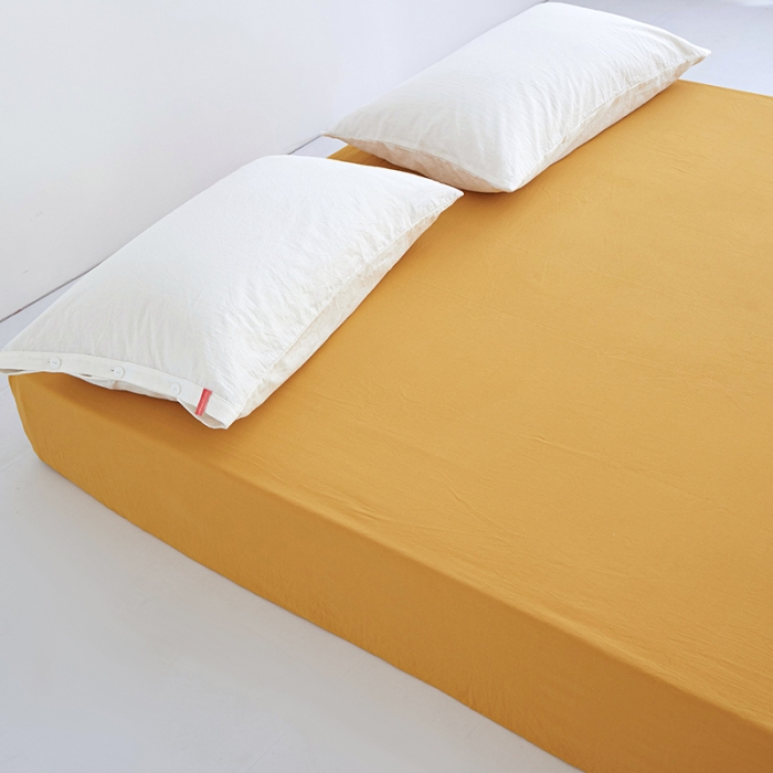 91家纺网 家纺一手货源 找家纺 安莱生活 2023新款水洗棉全棉色织高支高密纽扣款工艺单品床笠 姜黄