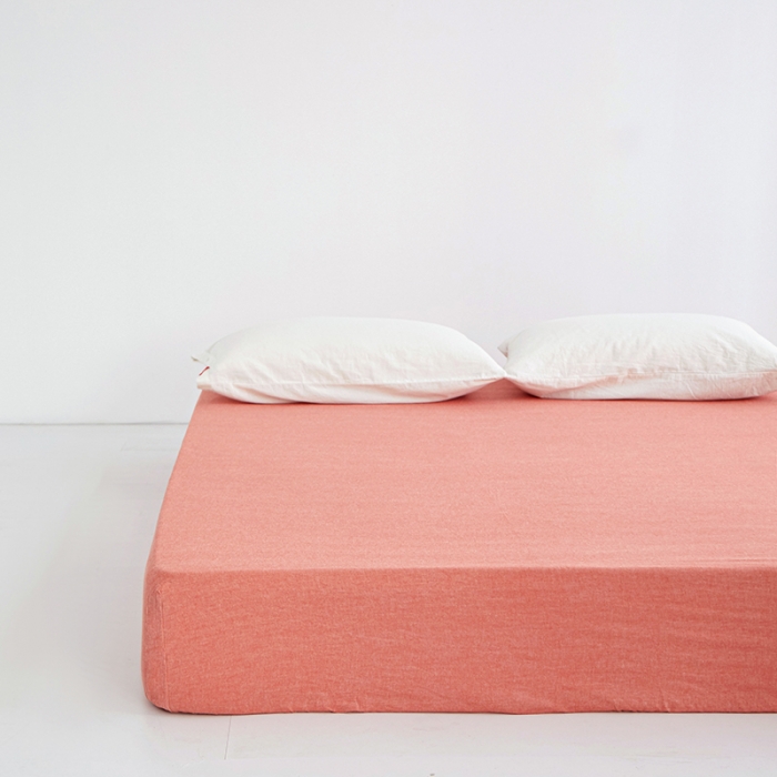 91家纺网 家纺一手货源 找家纺 安莱生活 2023新款水洗棉全棉色织高支高密纽扣款工艺单品床笠 橘红