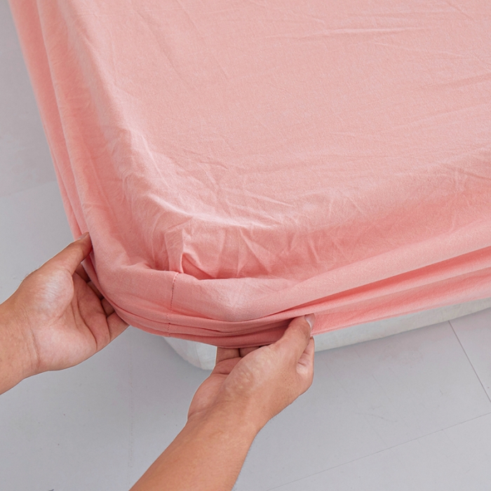 91家纺网 家纺一手货源 找家纺 安莱生活 2023新款水洗棉全棉色织高支高密纽扣款工艺单品床笠 嫩粉