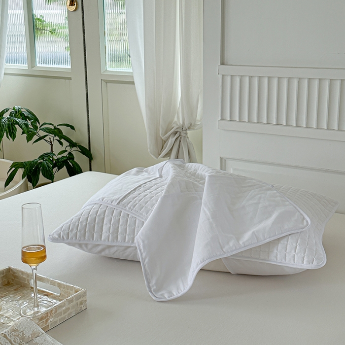 91家纺网 家纺一手货源 找家纺 总纯棉枕芯保护套酒店绗缝三层夹棉枕头隔离层家用成人透气枕头套子