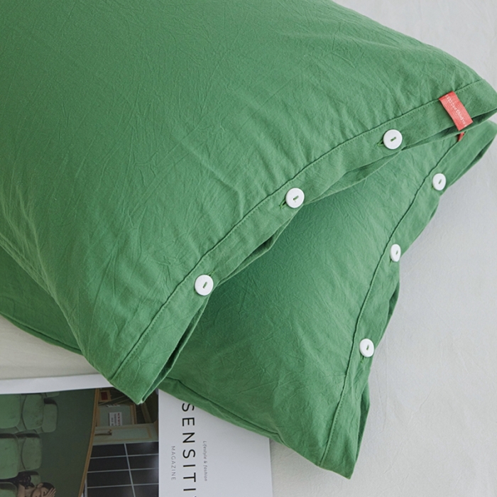 91家纺网 家纺一手货源 找家纺 安莱生活 2023新款水洗棉全棉色织高支高密纽扣款工艺单品枕套 军绿