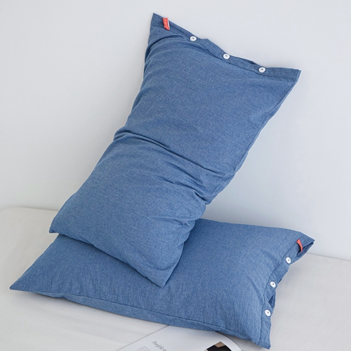 91家纺网 家纺一手货源 找家纺 安莱生活 2023新款水洗棉全棉色织高支高密纽扣款工艺单品枕套 深蓝