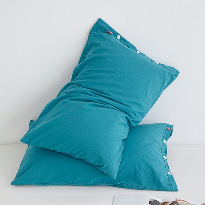 91家纺网 家纺一手货源 找家纺 安莱生活 2023新款水洗棉全棉色织高支高密纽扣款工艺单品枕套 筠雾