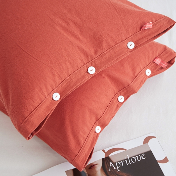 91家纺网 家纺一手货源 找家纺 安莱生活 2023新款水洗棉全棉色织高支高密纽扣款工艺单品枕套 砖红