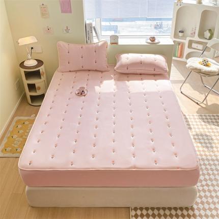 91家纺网 家纺一手货源 找家纺 居眠 2023新款A类大豆刺绣小清新床笠 郁金香-粉玉