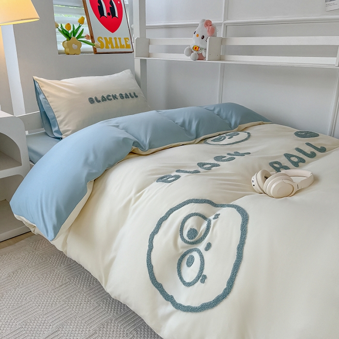 91家纺网 家纺一手货源 找家纺 眠帛 2023新款水洗棉毛巾绣煤球系列学生三件套六件套 煤球繁星蓝