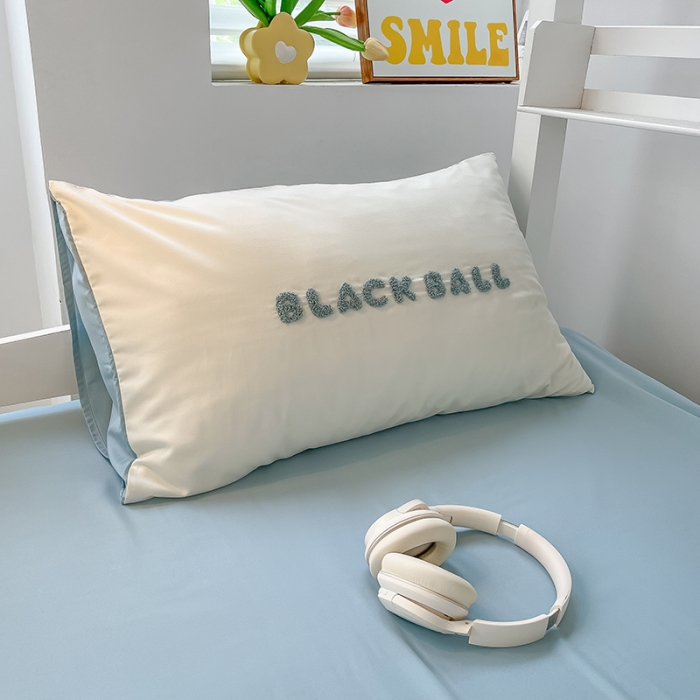 91家纺网 家纺一手货源 找家纺 眠帛 2023新款水洗棉毛巾绣煤球系列学生三件套六件套 煤球繁星蓝