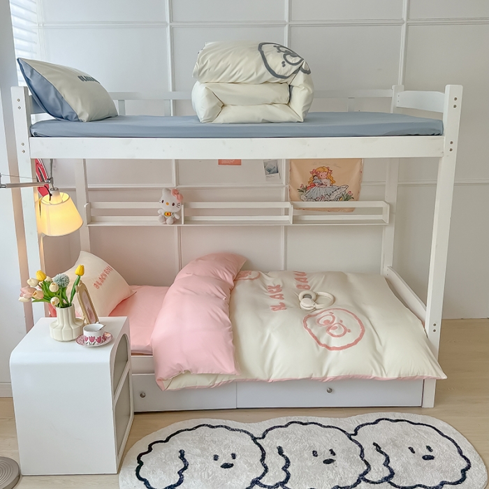 91家纺网 家纺一手货源 找家纺 眠帛 2023新款水洗棉毛巾绣煤球系列学生三件套六件套 煤球奶油粉