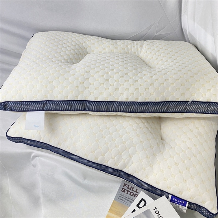 91家纺网 家纺一手货源 找家纺 拾光枕芯 2023新款3d分区透气水立方按摩颗粒柔软SPA护颈定型枕