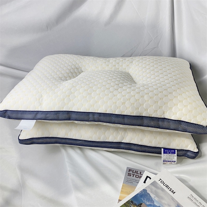 91家纺网 家纺一手货源 找家纺 拾光枕芯 2023新款3d分区透气水立方按摩颗粒柔软SPA护颈定型枕