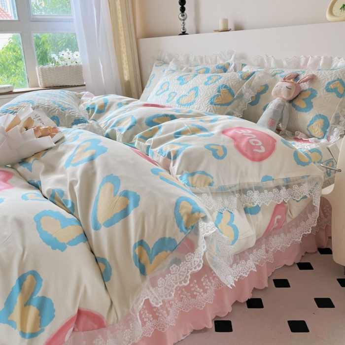 91家纺网 家纺一手货源 找家纺 添越2024小清新韩版蕾丝款花边纯棉夹棉床盖三件套全棉天使之心-蕾丝款