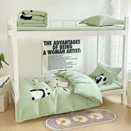 91家纺网 家纺一手货源 找家纺 （总）娜娜 2023新款水洗棉刺绣素色学生三件套