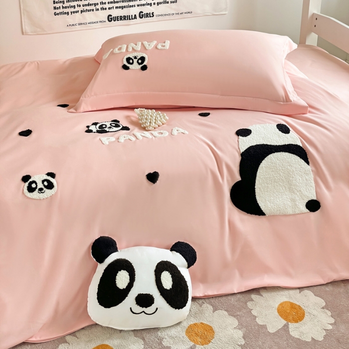 91家纺网 家纺一手货源 找家纺 娜娜 2023新款水洗棉刺绣素色学生三件套 熊猫嘟嘟-粉