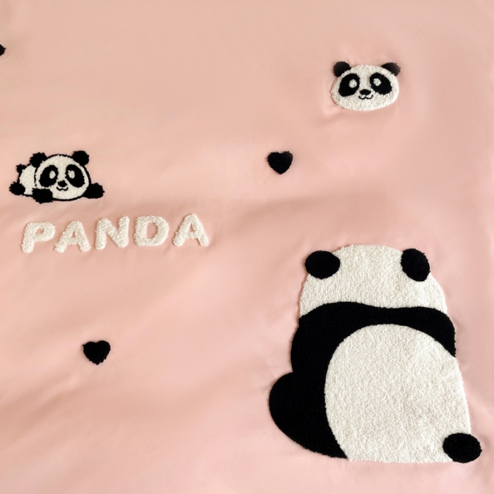 91家纺网 家纺一手货源 找家纺 娜娜 2023新款水洗棉刺绣素色学生三件套 熊猫嘟嘟-粉