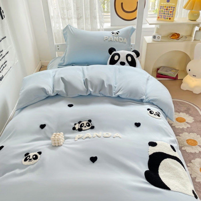 91家纺网 家纺一手货源 找家纺 娜娜 2023新款水洗棉刺绣素色学生三件套 熊猫嘟嘟-天空蓝