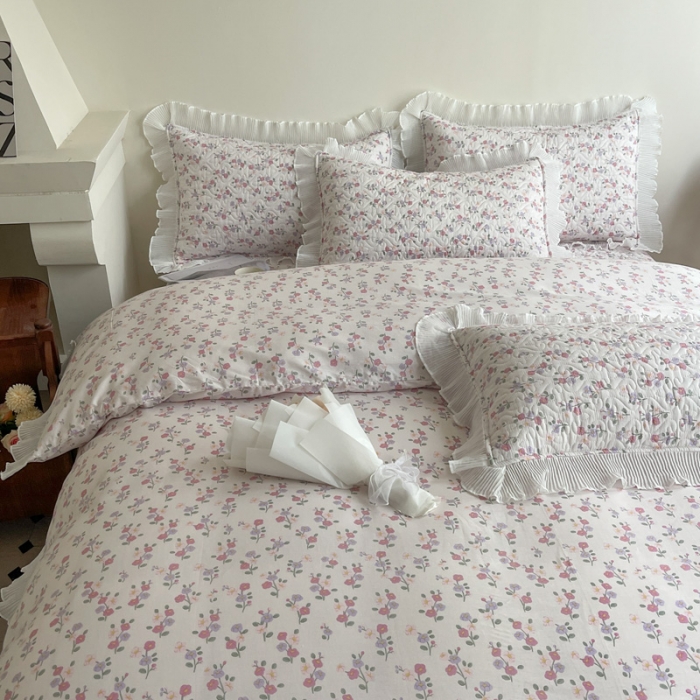 91家纺网 家纺一手货源 找家纺 添越 2024小清新韩版蕾丝花边纯棉夹棉床盖三件套全棉恋恋花梦