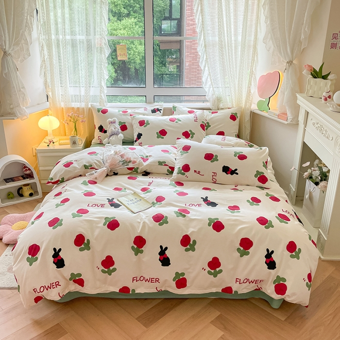 91家纺网 家纺一手货源 找家纺 麦伦家居 2023新款全棉斜纹卡通小清新系列四件套-第四波 红花兔