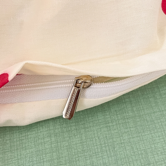 91家纺网 家纺一手货源 找家纺 麦伦家居 2023新款全棉斜纹卡通小清新系列四件套-第四波 红花兔